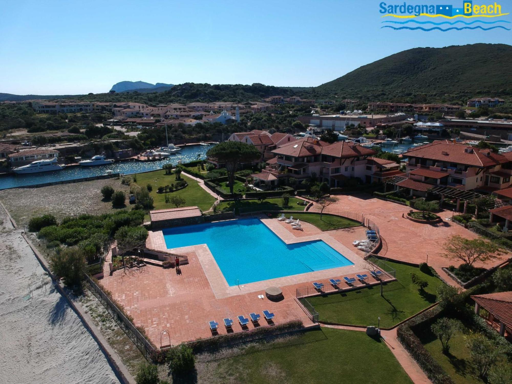 Sardegna Beach Cala Reale มาริเนลลา ภายนอก รูปภาพ