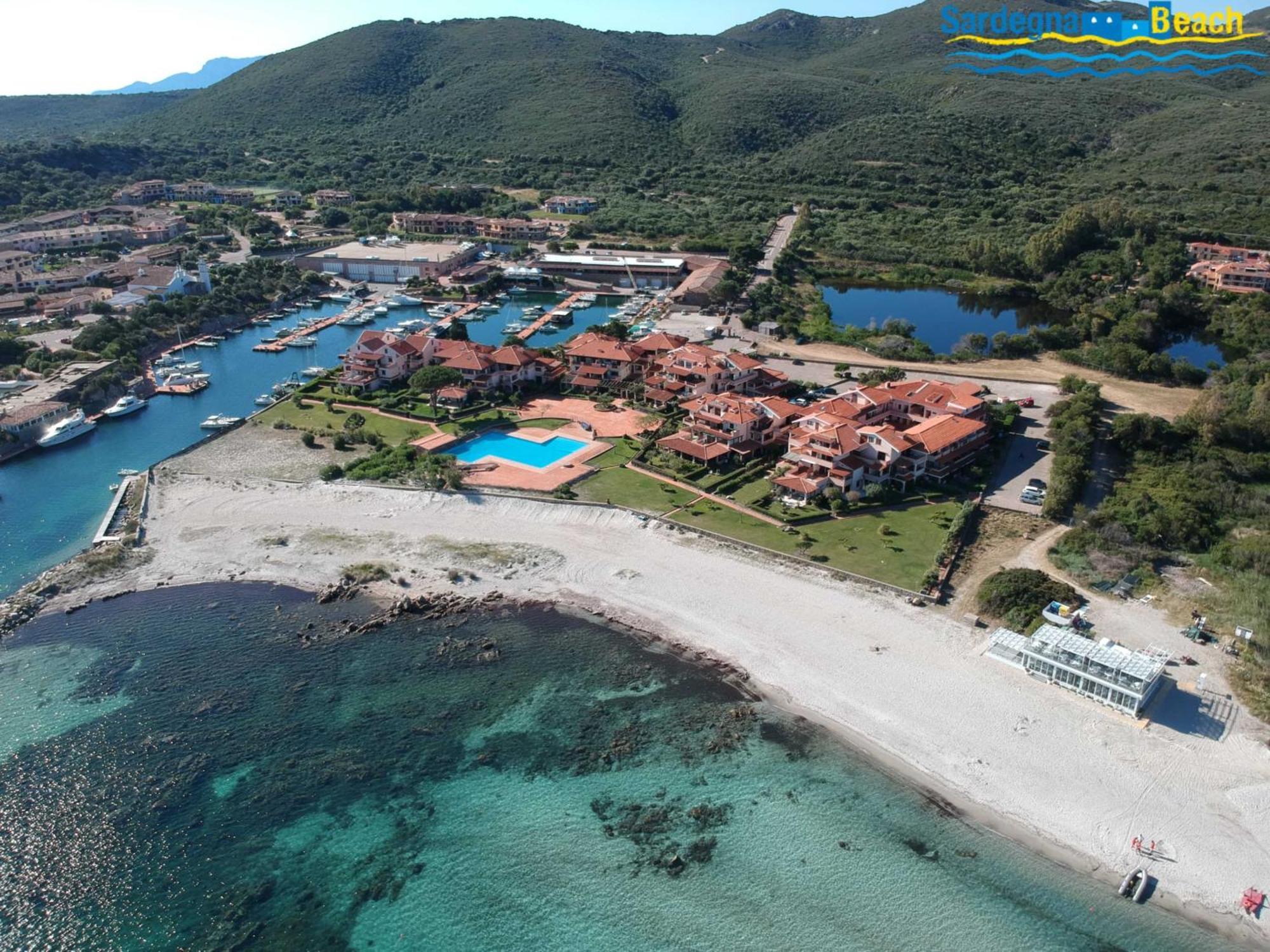 Sardegna Beach Cala Reale มาริเนลลา ภายนอก รูปภาพ